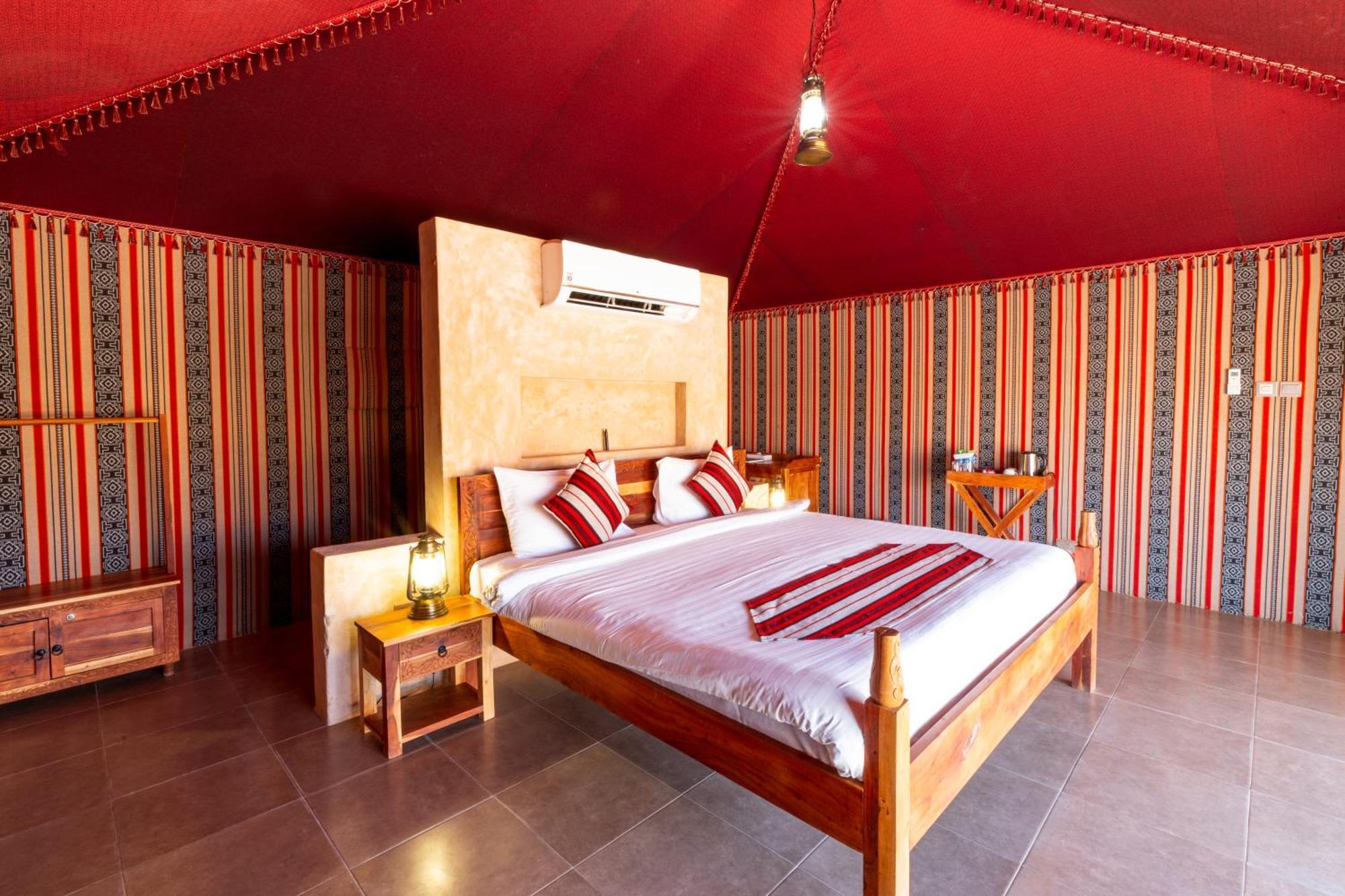 Thousand Nights Camp Shahiq Room photo